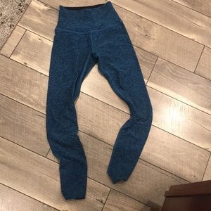 Beyond Yoga, super soft blue leggings